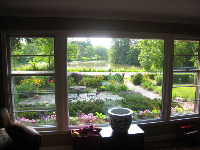 July 4th: Good morning, Lake Harvey: the Arlowe living room view always impresses